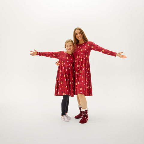 Rudolfs rotes Weihnachtskleid