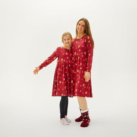 Rudolfs rotes Weihnachtskleid